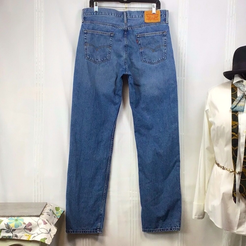 Men’s Levi’s 514 Straight Leg 💯% Cotton Zip Front 33 X 32 Denim Blue Jeans - Picture 3 of 11